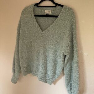 Cozy V-Neck Sweater in Soft Green
